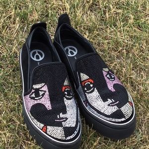 Wishbone Collection Women’s Loafers SIze 8.5